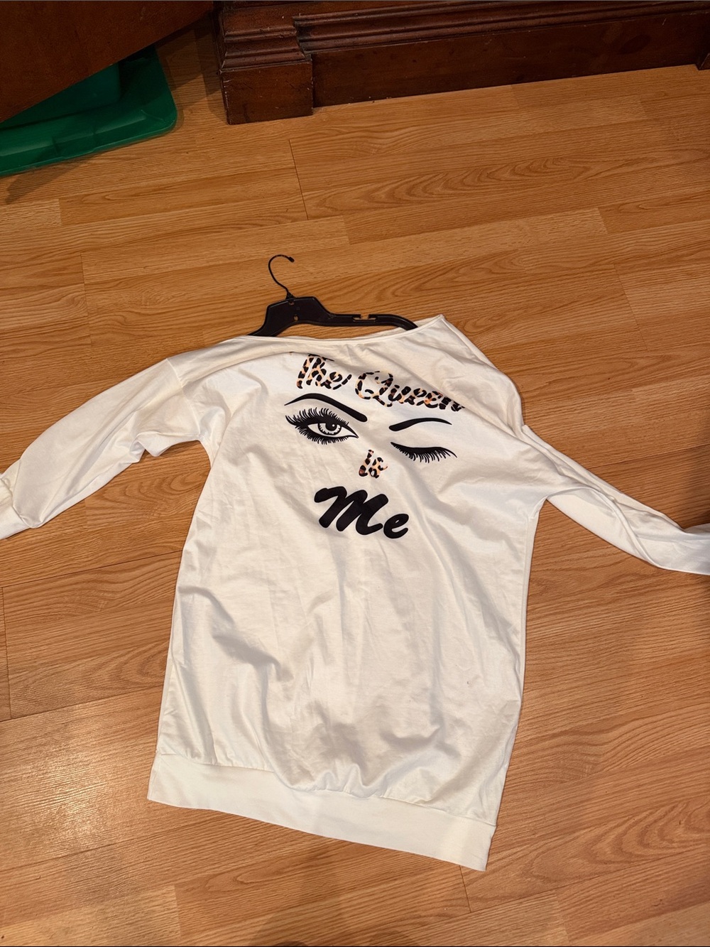 White Girls' Graphic Long-Sleeve Top with Eye Print